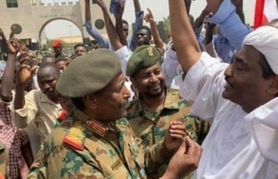 الحرية والتغيير: المجلس العسكري السوداني يعيق نقل السلطة