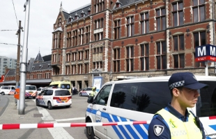 رويترز: انفجار في مكتب شركة للبريد في أمستردام قد يكون بسبب رسالة ملغومة