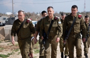 صحيفة عبرية: كوخافي يسعى لتشريع الاعدام الميداني في حال سرقة القواعد العسكرية