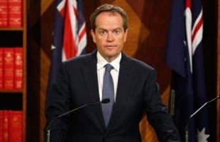 زعيم المعارضة الأسترالية يعد بتغيير "حقيقي" في مستهل الحملة الانتخابية