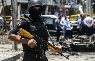 مصرع 8 إرهابيين في اشتباك مع قوات الأمن المصري بالفيوم