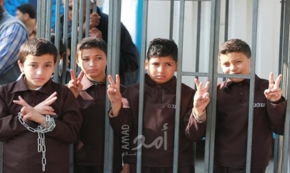 نادي الأسير: إدارة سجون الاحتلال ستحتجز كل طفلين من الأسرى في زنزانة
