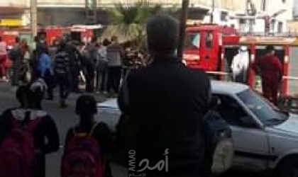 الدفاع المدني يسيطر على حريق اندلع في منزل بدير البلح- صور