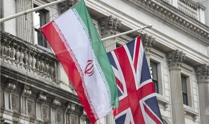 السفير البريطاني يعلن عودته إلى إيران