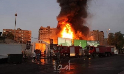 بالصور.. خسائر فادحة جراء اندلاع حريق في "باب مصلى" بالعاصمة السورية