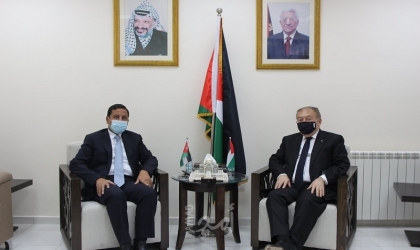 العسيلي والسفير الأردني يبحثان تعزيز علاقات التعاون الاقتصادي