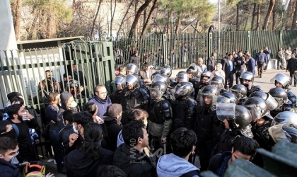 وثيقة سرية صادرة عن الحرس الثوري الإيراني تحذر من تصاعد "الاستياء الشعبي"