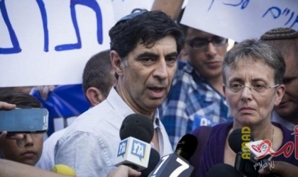 عائلة غولدن: إسرائيل ترسل الهدايا لحماس رغم إطلاق الصواريخ