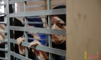 الأسيرات في سجن الدامون يهددن بالشروع في إضراب عن الطعام