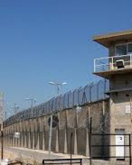 هيئة الأسرى: جرائم طبية بحق المعتقلين المصابين في عيادة "سجن الرملة"