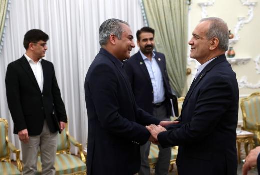 إيران لقائد الجيش الباكستاني منير: لا مفاوضات مع واشنطن دون تنفيذ شروطنا 